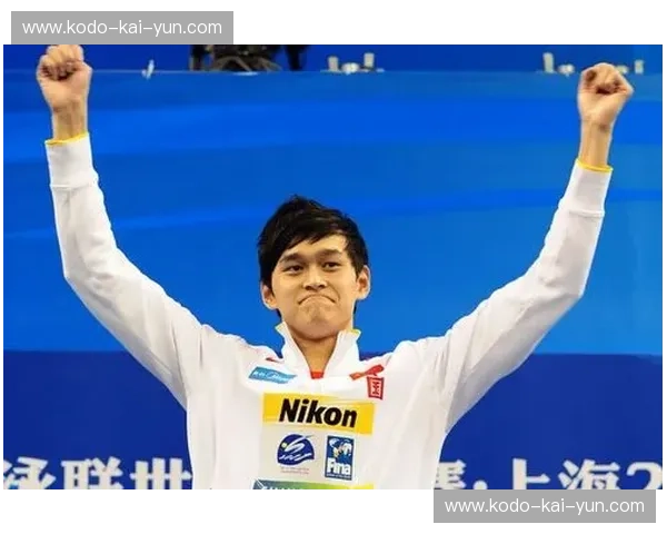 【里约之巅的红与黑】丁宁vs李晓霞:那一夜,不仅是金牌的交接,更是一个时代的终极回响 【里约之巅的红与黑】丁宁vs李晓霞:那一夜,不仅是金牌的交接,更是一个时代的终极回响